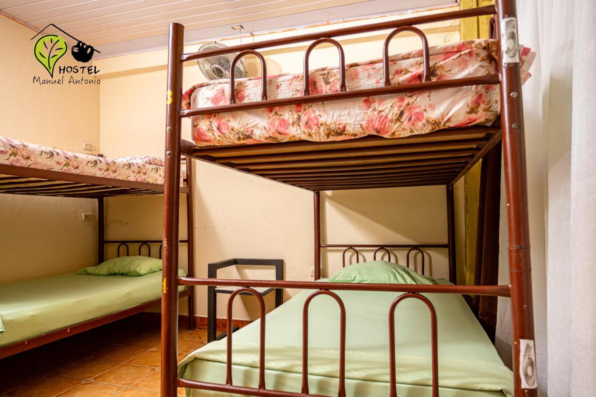 Manuel Antonio Hostel Екстериор снимка
