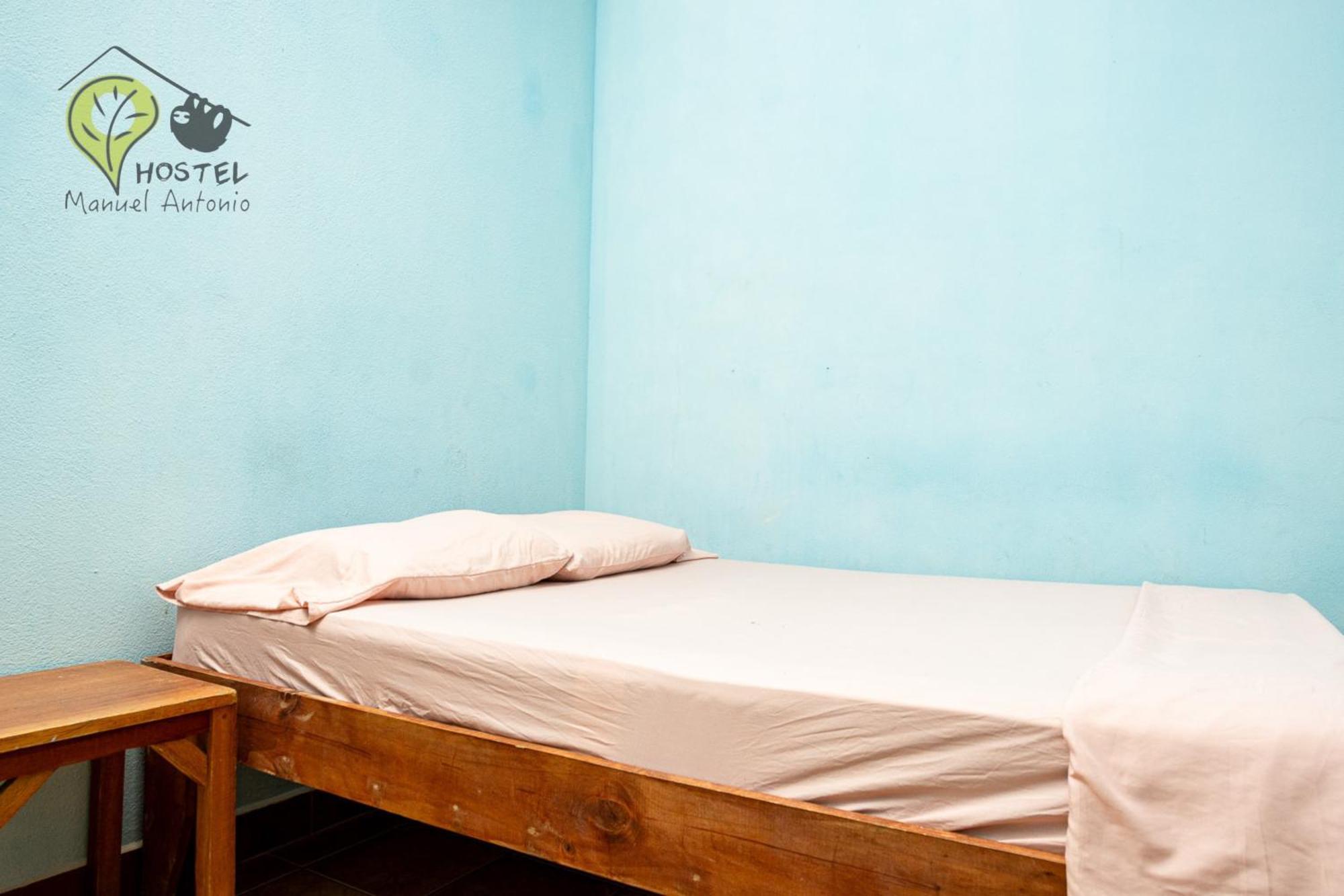 Manuel Antonio Hostel Екстериор снимка