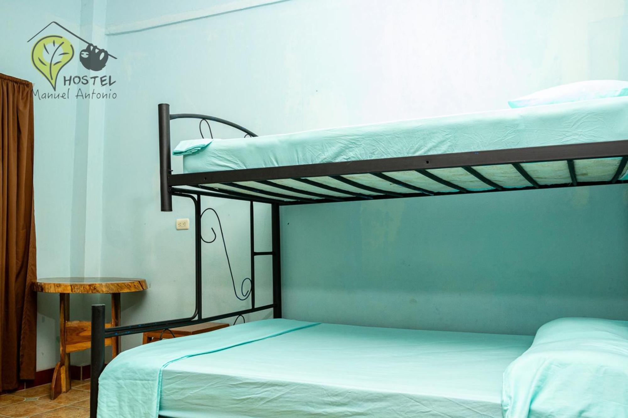 Manuel Antonio Hostel Екстериор снимка
