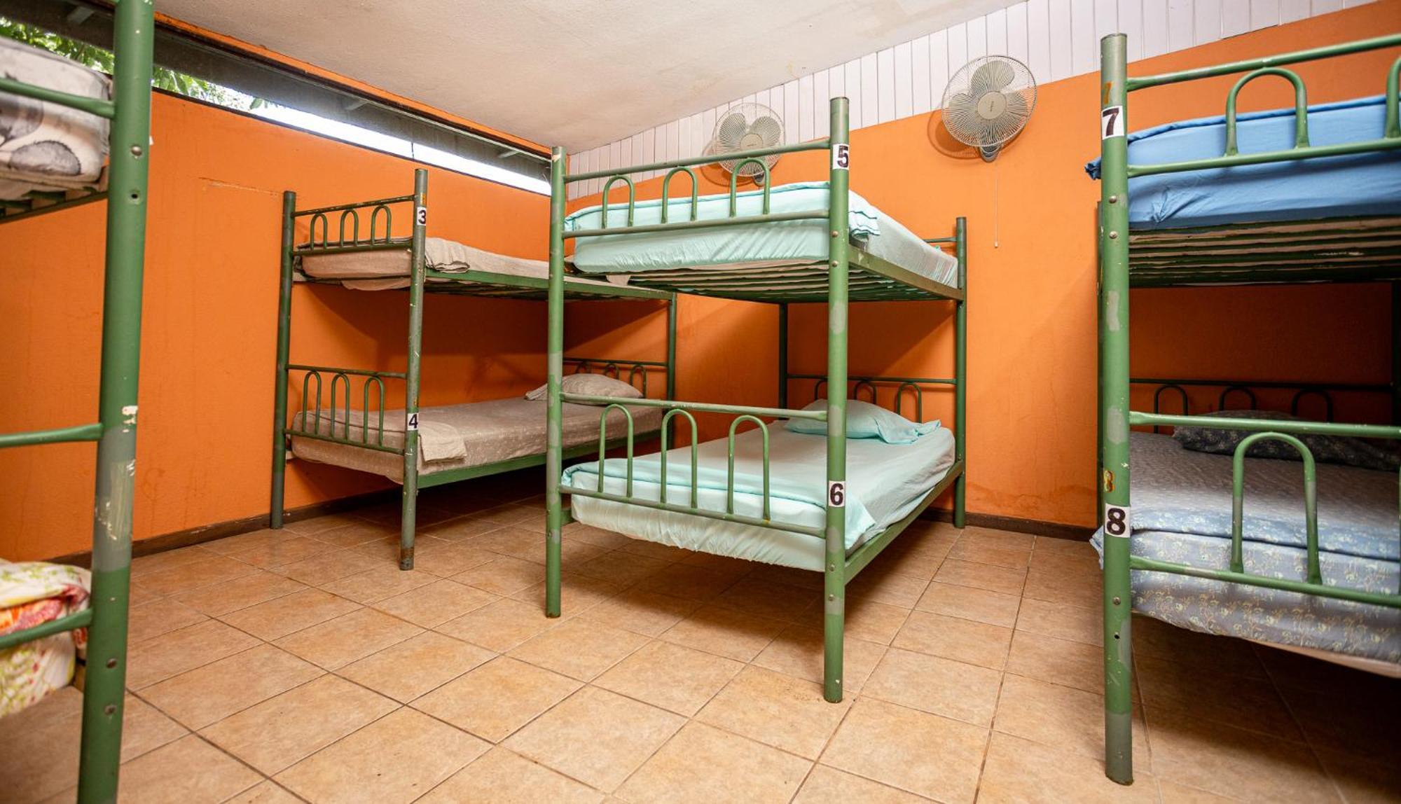 Manuel Antonio Hostel Екстериор снимка